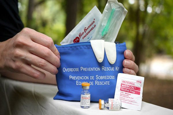 AHS warns some overdose reversal kits missing vials