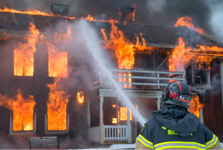 Vegreville RCMP on scene of fatal house fire