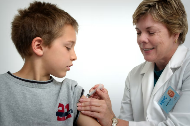 AHS providing St Paul schools with immunization catch up clinics