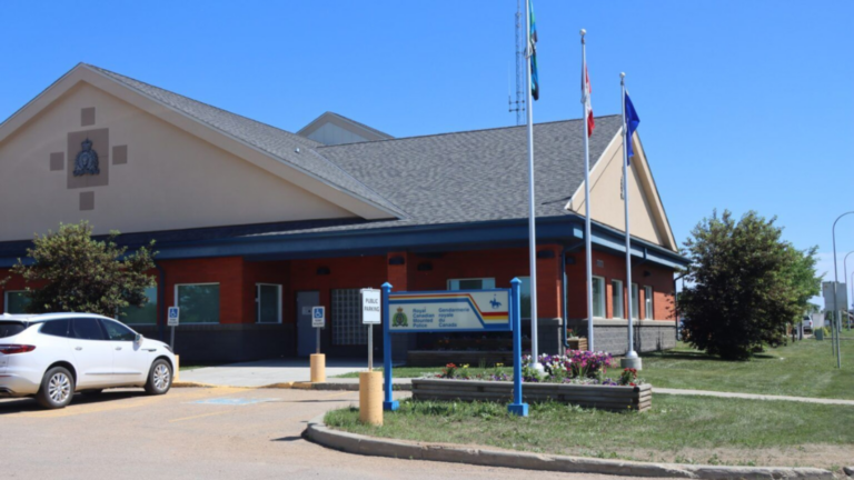 RCMP shares holiday home security tips