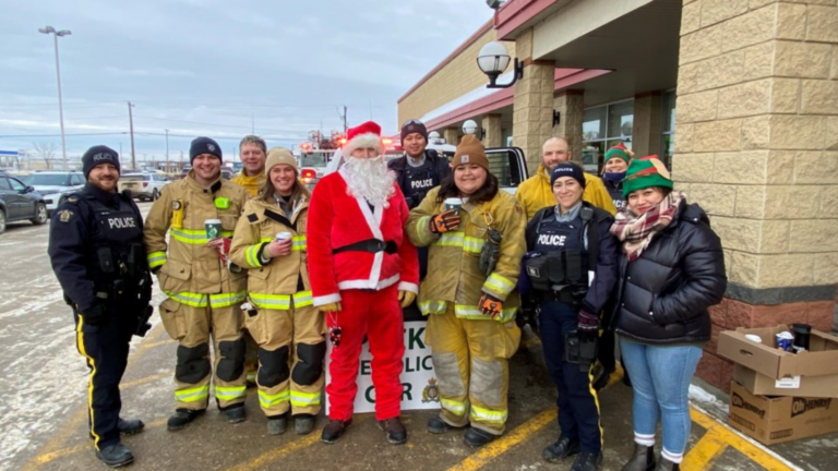 Bonnyville RCMP hosts successful “Pack the Police Car” event for local food banks